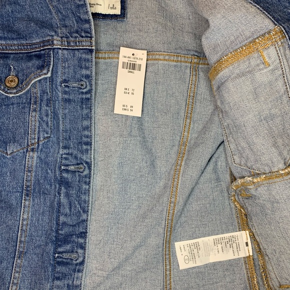Abercrombie & Fitch Denim Jacket Small NWT - Picture 4 of 9